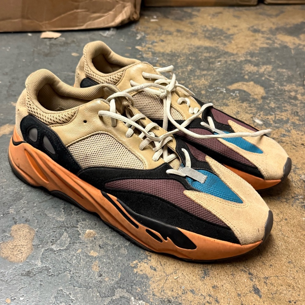 Adidas Yeezy Boost 700 Waverunner Enflame Ember